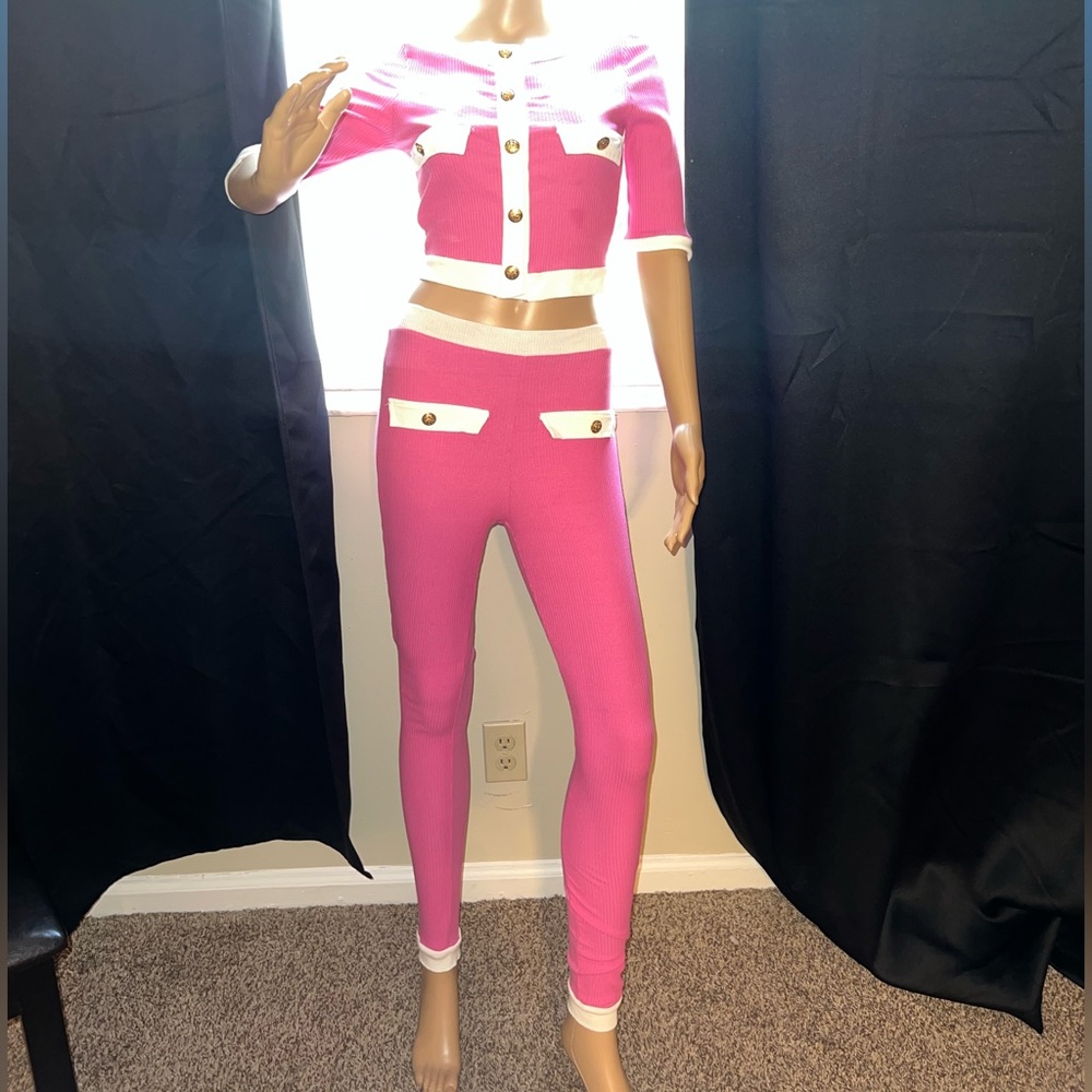 Womens Pink and white 2 piece outfit
